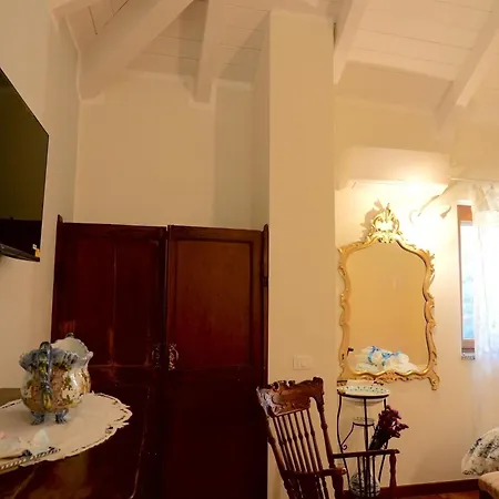 Ca Du Praettu 3* Albisola Superiore