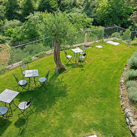 Ca Du Praettu 3* Albisola Superiore
