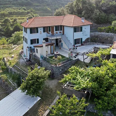 Ca Du Praettu Albisola Superiore