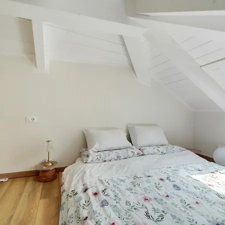 Ca Du Praettu Konukevi 3*