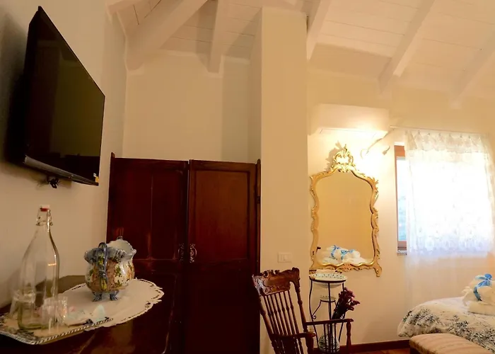 Ca Du Praettu 3* Albisola Superiore